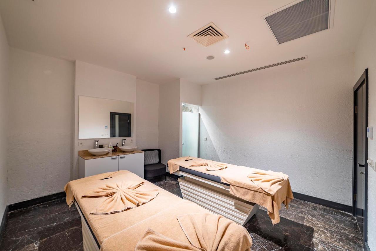 Amon Hotels Belek - Adult Only מראה חיצוני תמונה